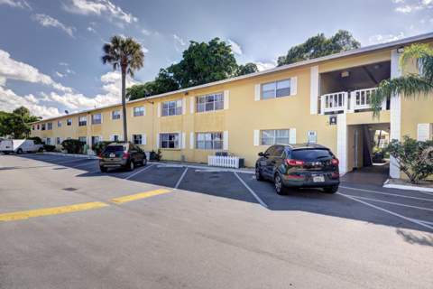 420 SE 2nd Avenue #23, Deerfield Beach FL - photo 11 of 11