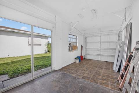 304 Cypress Drive, Lake Park FL - photo 19 of 82