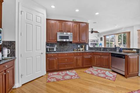 13382 Lakepointe Circle, Cooper City FL - photo 22 of 78