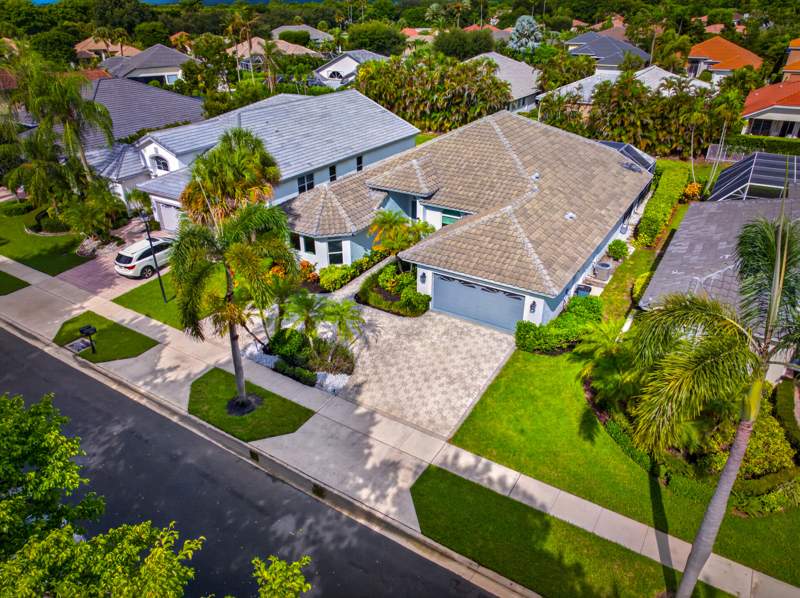 3 bedroom Single Family Residence at 7690 La Corniche Circle, La Corniche At Boca Pointe, Boca Raton — photo 3