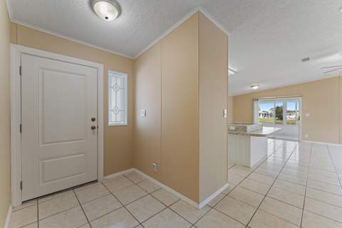 8479 Labelia Court, Port St. Lucie FL - photo 8 of 51