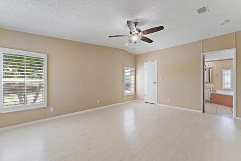 8479 Labelia Court, Port St. Lucie FL - photo 18 of 51