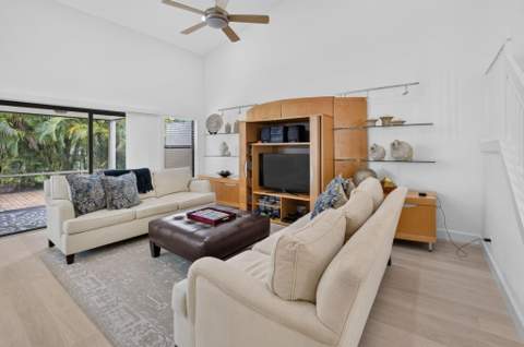 5576 Fox Hollow Drive, Boca Raton FL - photo 7 of 62