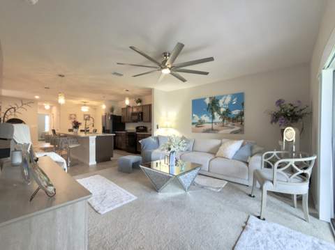 839 Persimmon Place, Fort Pierce FL - photo 10 of 38
