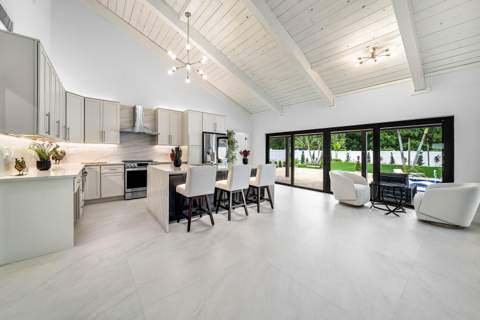 1520 SW 17th Street, Boca Raton FL - photo 7 of 43