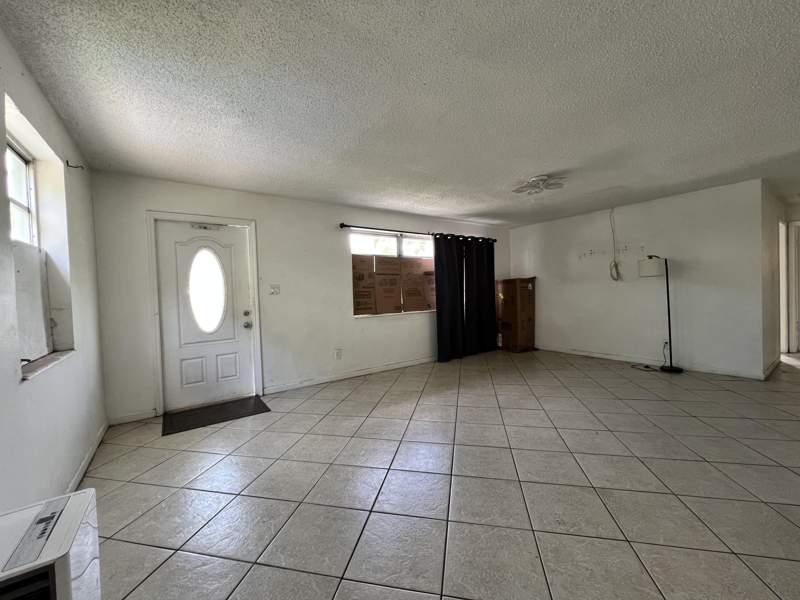 2 bedroom Single Family Residence at 5671 NE 8TH Avenue, COLLIER ESTATES FIFTH ADD, Oakland Park — photo 3
