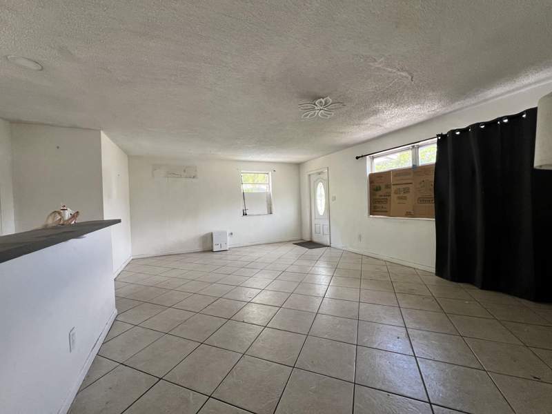 2 bedroom Single Family Residence at 5671 NE 8TH Avenue, COLLIER ESTATES FIFTH ADD, Oakland Park — photo 5