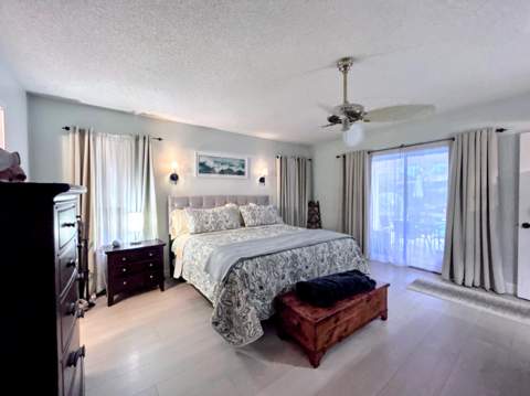 569 Dollarspot Court, Wellington FL - photo 17 of 65