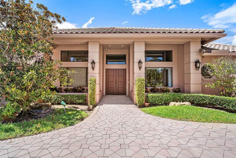 5 bedroom Single Family Residence at 17595 Bocaire Place, Bocaire Country Club, Boca Raton — photo 4
