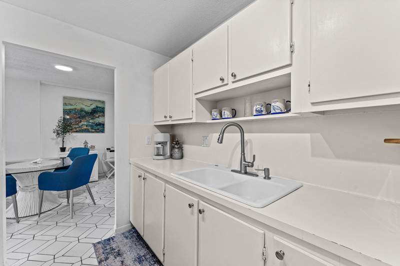 2 bedroom Condominium at 1111 S Ocean Boulevard #315, Tierra Del Mar Condo, Boca Raton — photo 4