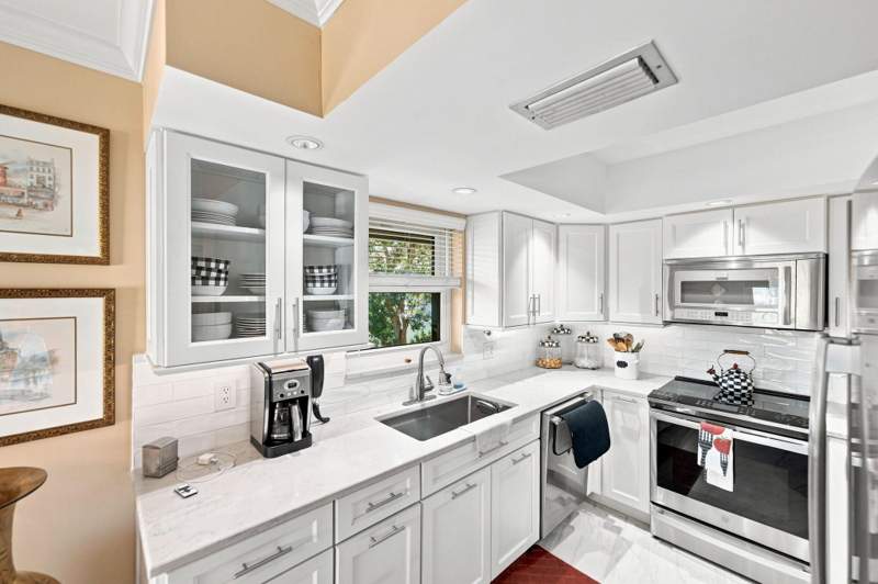 2 bedroom Condominium at 330 SW South River Drive #207, SOUTH RIVER VILLAGE CONDO, Stuart — photo 1
