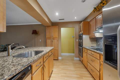 8860 SW 49th Street, Cooper City FL - photo 12 of 34