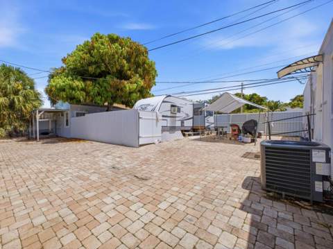 801 Hampton Road, West Palm Beach FL - photo 22 of 28
