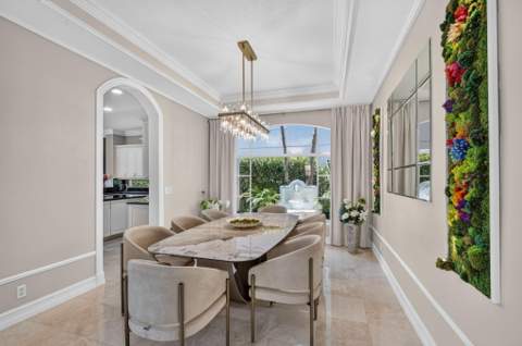 718 Edgebrook Lane, West Palm Beach FL - photo 16 of 107