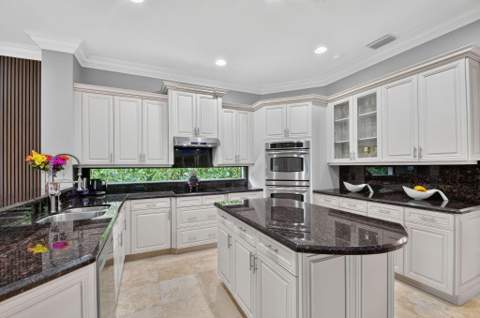 718 Edgebrook Lane, West Palm Beach FL - photo 23 of 107