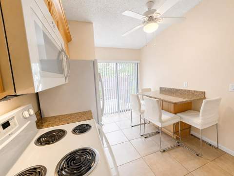 611 Sea Pine Way #A, Greenacres FL - photo 9 of 34