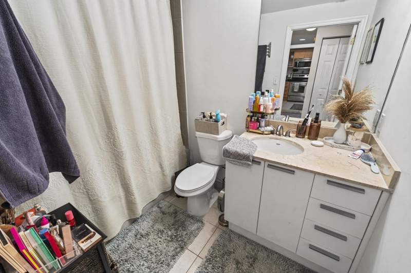 1 bedroom Condominium at 140 S Dixie Highway #823, Hollywood Station Res Condo, Hollywood — photo 5