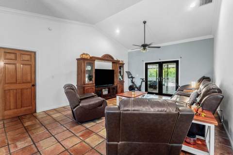 18429 Sycamore Drive, Loxahatchee FL - photo 9 of 54