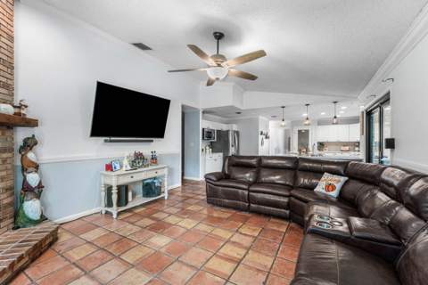 18429 Sycamore Drive, Loxahatchee FL - photo 24 of 54