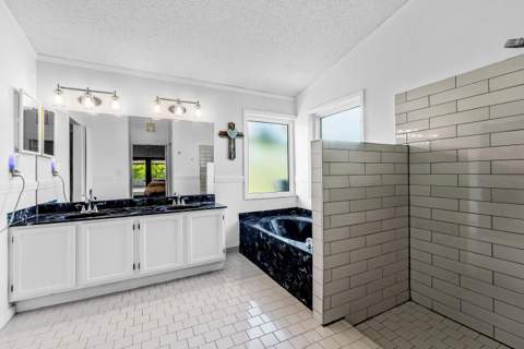 18429 Sycamore Drive, Loxahatchee FL - photo 16 of 54