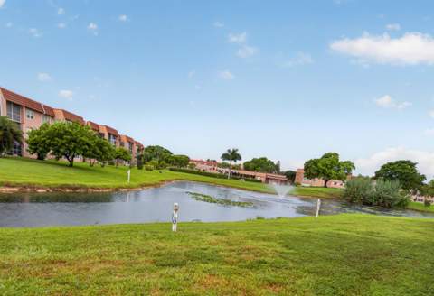 9881 Sunrise Lakes Boulevard #308, Sunrise FL - photo 17 of 32
