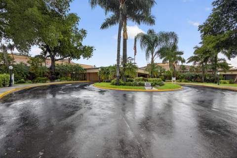 9881 Sunrise Lakes Boulevard #308, Sunrise FL - photo 19 of 32