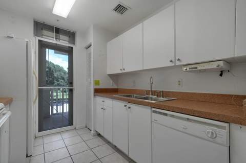 1054 University Boulevard #21, Jupiter FL - photo 14 of 26