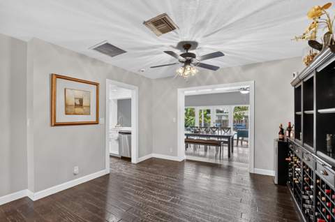 438 SW 9th Avenue, Boca Raton FL - photo 16 of 33