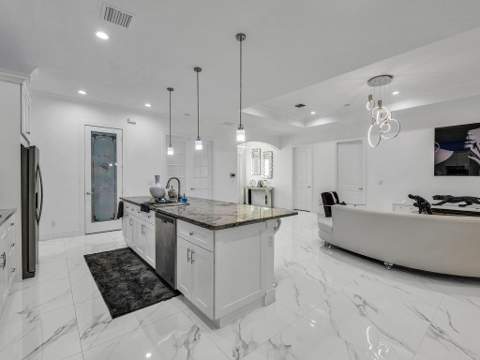 2910 SW Sterling Street, Port St. Lucie FL - photo 10 of 52