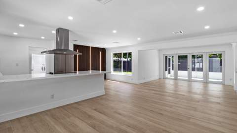 4000 NE 22nd Avenue, Lighthouse Point FL - photo 6 of 54