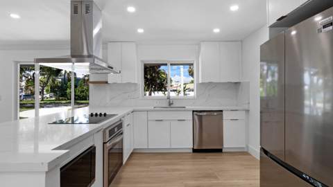 4000 NE 22nd Avenue, Lighthouse Point FL - photo 11 of 54