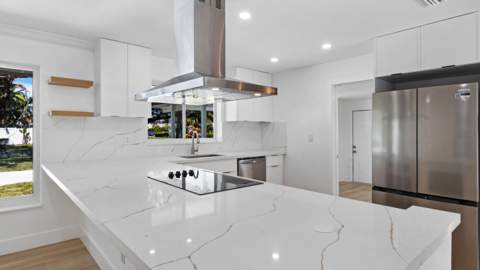4000 NE 22nd Avenue, Lighthouse Point FL - photo 13 of 54