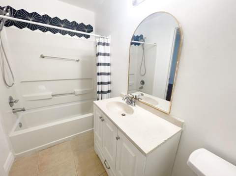 815 W Boynton Beach Boulevard #4-102, Boynton Beach FL - photo 11 of 15