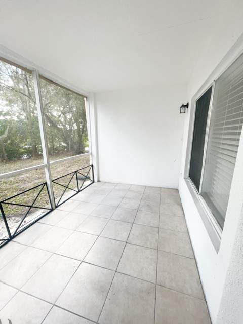 815 W Boynton Beach Boulevard #4-102, Boynton Beach FL - photo 12 of 15