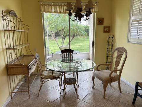 438 Sunview Way, Port St. Lucie FL - photo 10 of 11