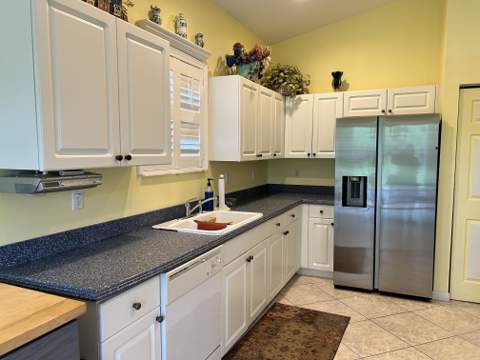 438 Sunview Way, Port St. Lucie FL - photo 7 of 11