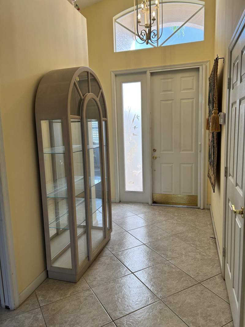 3 bedroom Single Family Residence at 438 Sunview Way, Cascades At St Lucie West Phase 3, Port St. Lucie — photo 3