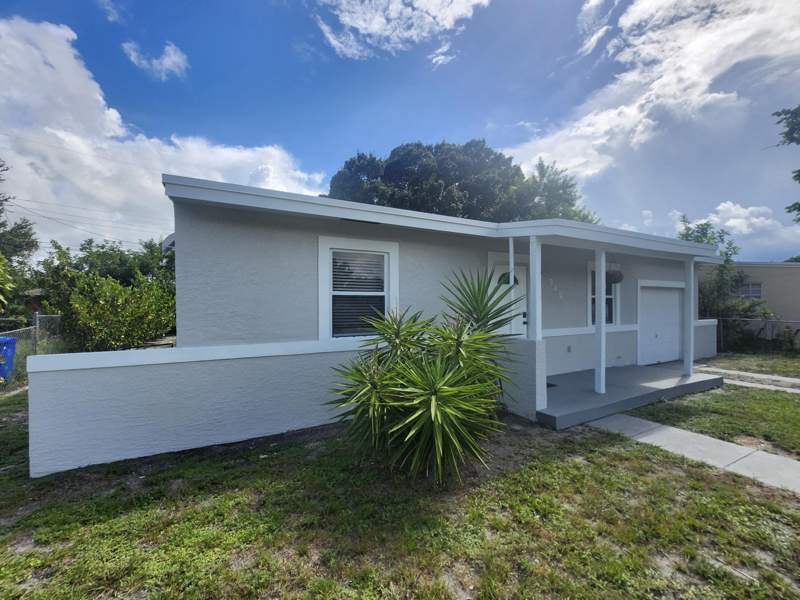2 bedroom Single Family Residence at 942 NW 12th Street, Lauderdale Manors Add-Rev Plat, Fort Lauderdale — photo 2