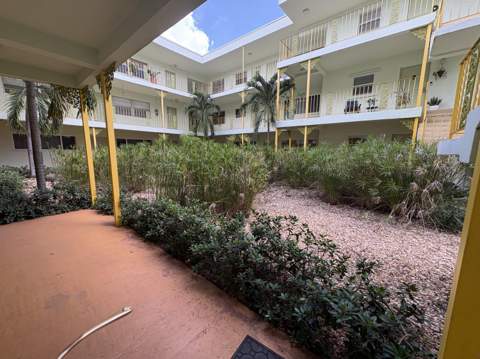 2031 Dewey Street #101, Hollywood FL - photo 18 of 19
