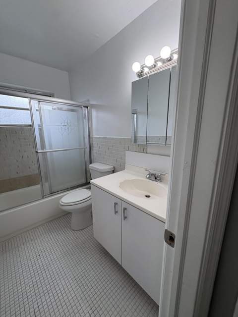 2031 Dewey Street #101, Hollywood FL - photo 14 of 19