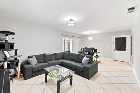 380 E Laurel Drive #5D, Margate FL - photo 13 of 43