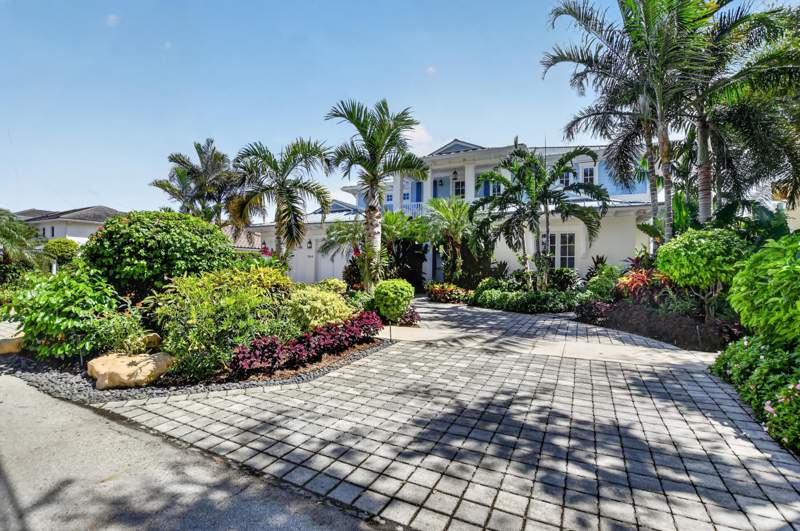 5 bedroom Single Family Residence at 764 NE 33rd Street, Lake Rogers, Boca Raton — photo 3