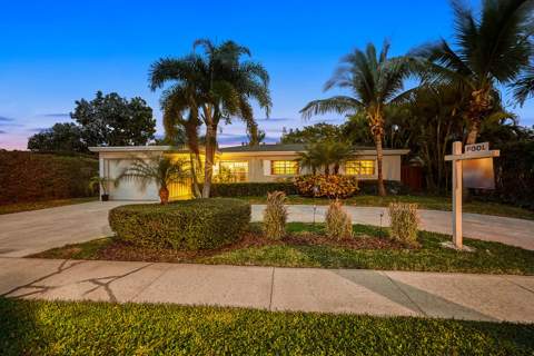 2136 NE 4th Avenue, Boca Raton FL - photo 7 of 8