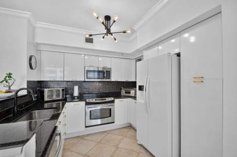 625 Casa Loma Boulevard #1009, Boynton Beach FL - photo 8 of 52