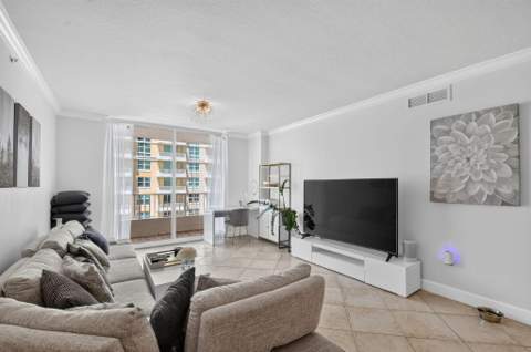 625 Casa Loma Boulevard #1009, Boynton Beach FL - photo 13 of 52