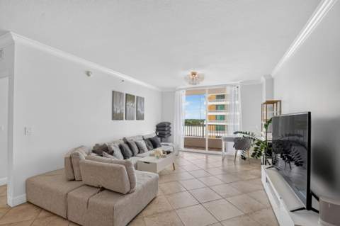 625 Casa Loma Boulevard #1009, Boynton Beach FL - photo 12 of 52