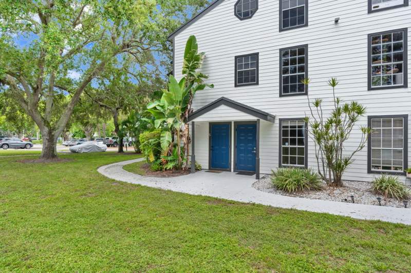 2 bedroom Condominium at 5063 Heatherhill Lane #60, Heatherwood Condo, Boca Raton — photo 3