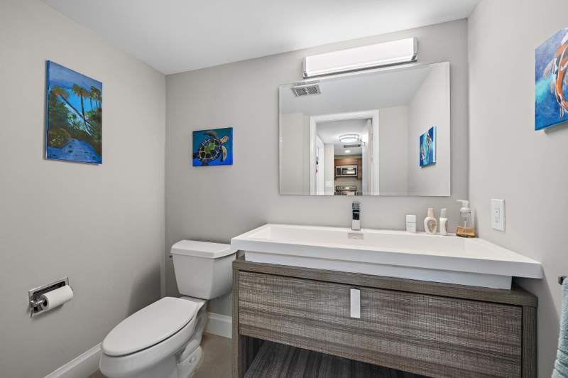 1 bedroom Condominium at 4750 S Ocean Boulevard #912, Aberdeen Arms Condo, Highland Beach — photo 5