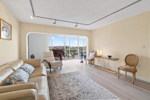 907 Marina Drive #Unit 306, North Palm Beach FL - photo 7 of 32