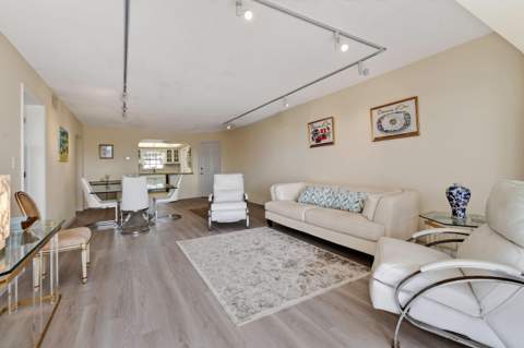 907 Marina Drive #Unit 306, North Palm Beach FL - photo 8 of 32